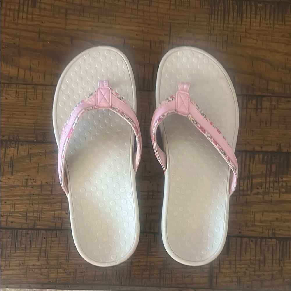Vionic Pink and White Women's Flip Flop Sandals